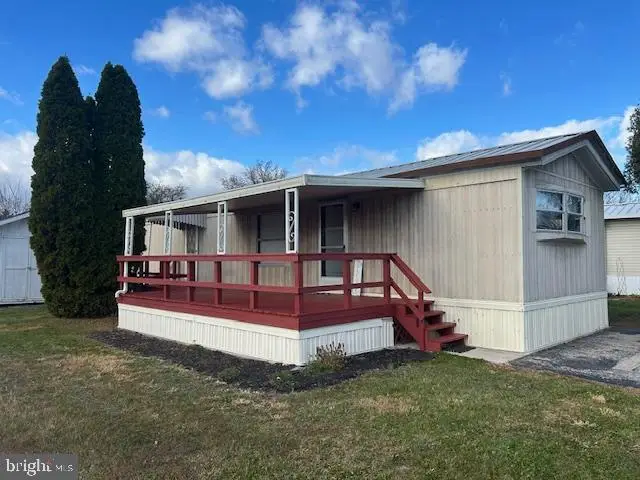 323 Benning Ave, Gettysburg, PA 17325 - Image #1