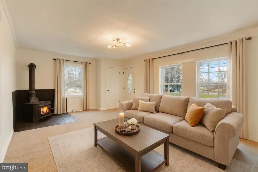 2515 Mummasburg Rd, Gettysburg, PA 17325 - Image #2