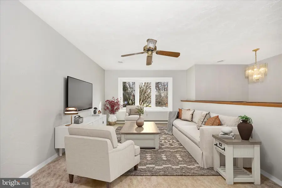 203 Franklin St, Fairfield, PA 17320 - Image #2