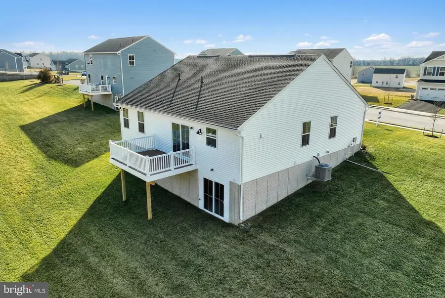 77 Summerfield Dr, Hanover, PA 17331 - Image #3