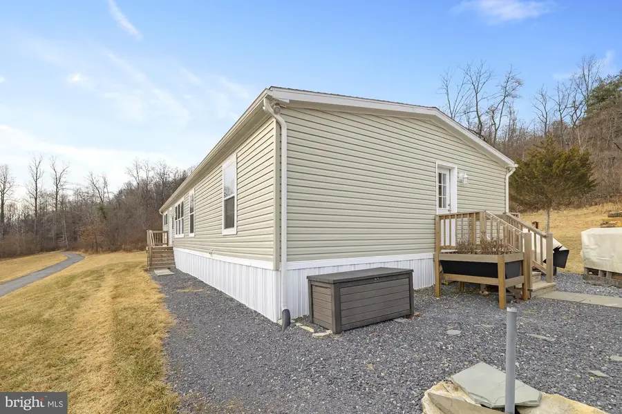 232 Hilltop Rd, Gardners, PA 17324 - Image #3