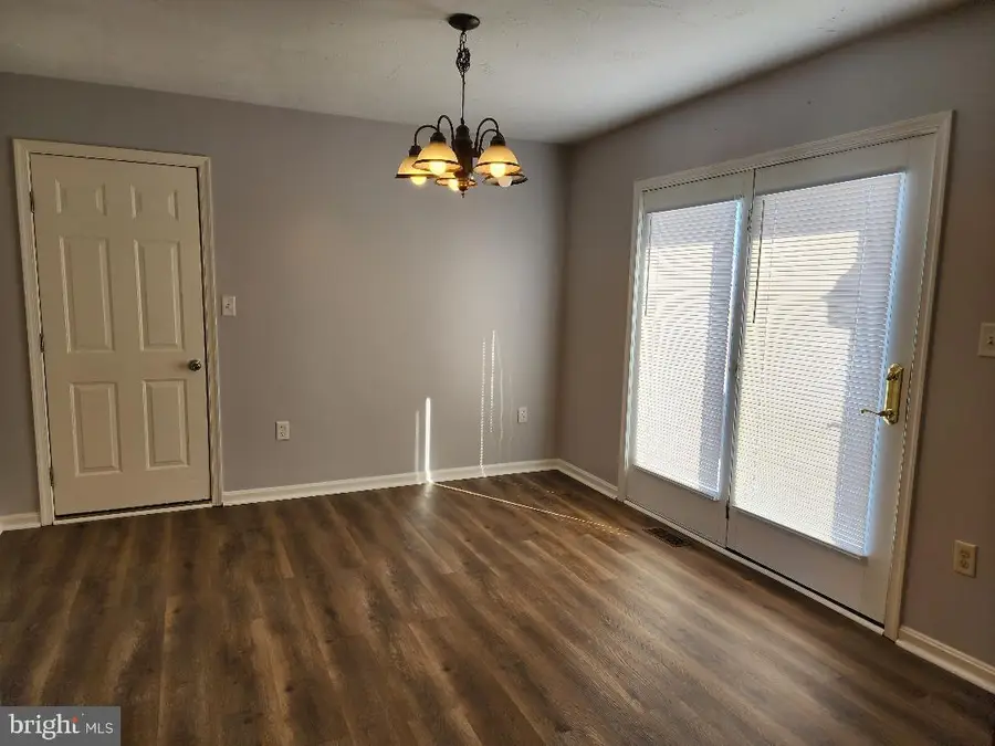 200 Skyview Cir, Hanover, PA 17331 - Image #3