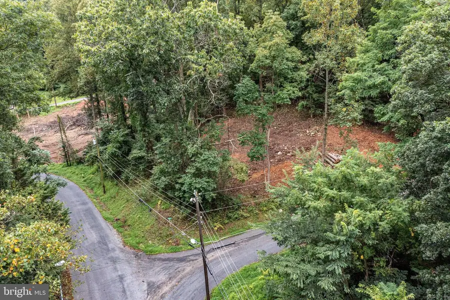 28 Swallow Trl, Fairfield, PA 17320 - Image #3