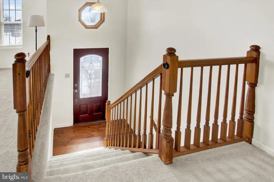 175 Drummer Dr, New Oxford, PA 17350 - #2