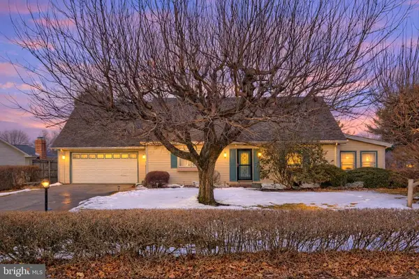 202 Lindy Ave, YORK SPRINGS, PA 17372