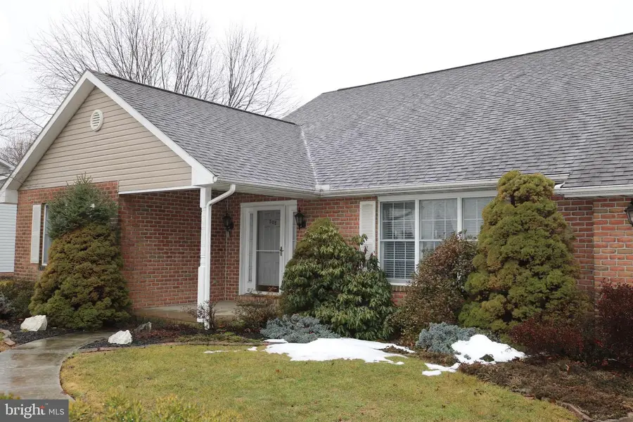 505 Basehoar School Rd, Littlestown, PA 17340 - #2