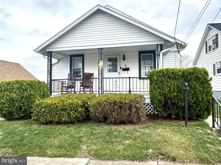 45 James Ave, Littlestown, PA 17340 - #2