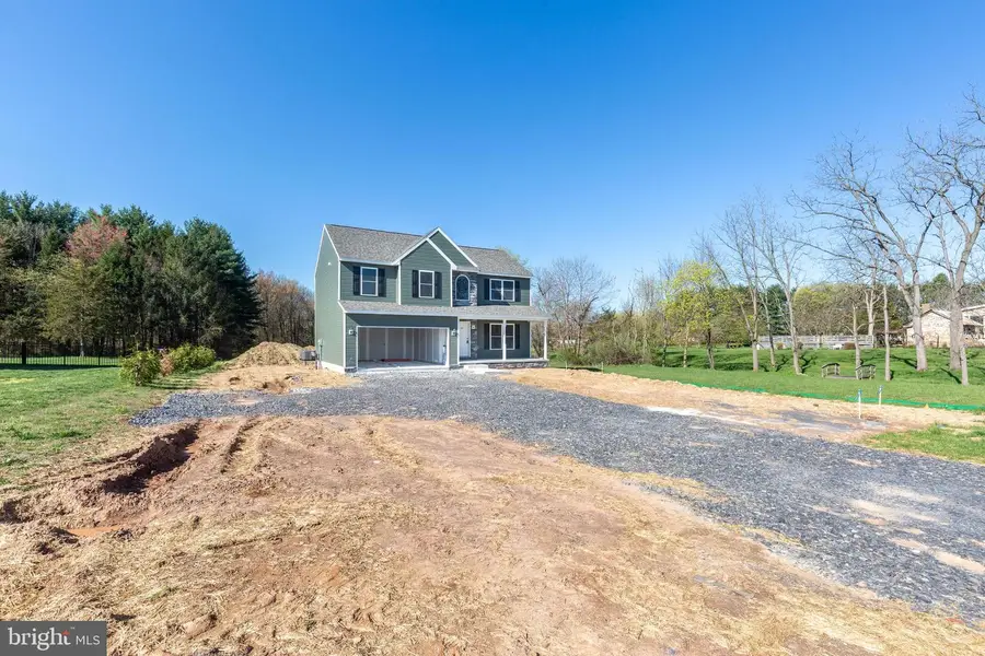 114 Maple St, Littlestown, PA 17340 - #3