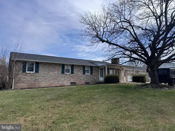 5 Sunset Dr, GETTYSBURG, PA 17325