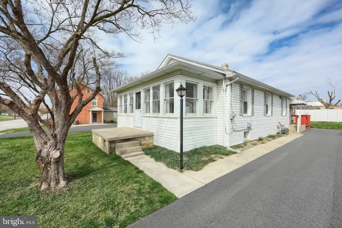 6016 Baltimore Pike, Littlestown, PA 17340 - #1