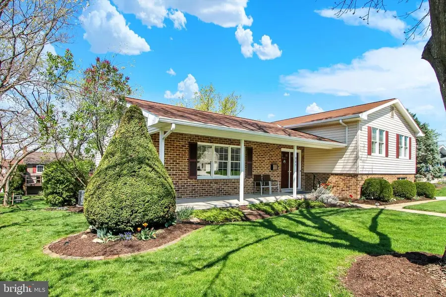 801 Sunset Ave, Gettysburg, PA 17325 - #3