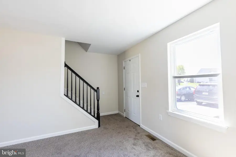 10 Fiddler Dr #5, New Oxford, PA 17350 - #2