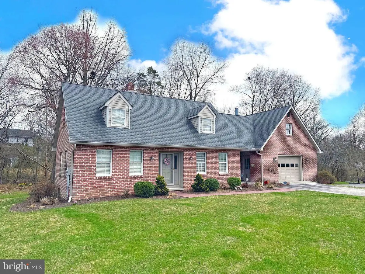 245 Montclair Rd, Gettysburg, PA 17325 - #1