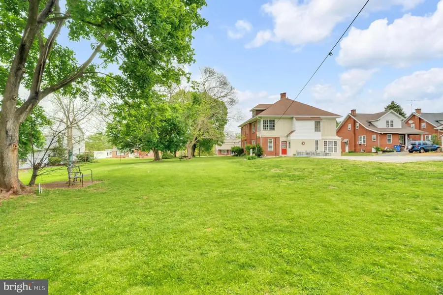 28 E Hanover St, Gettysburg, PA 17325 - #2