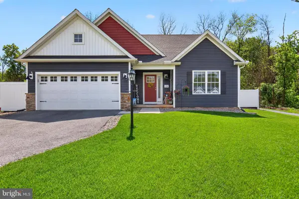 124 Lobell Rd, ABBOTTSTOWN, PA 17301
