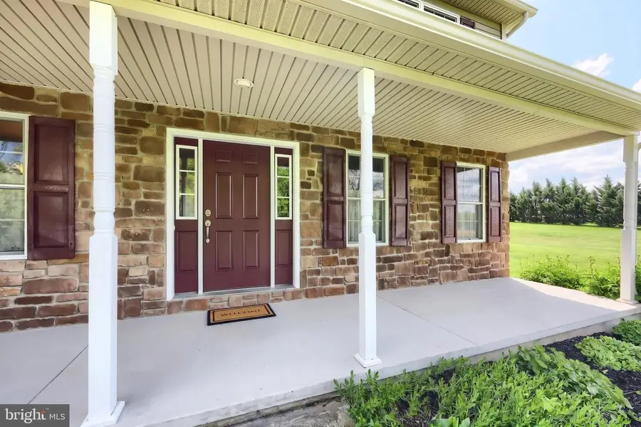 1125 Belmont Rd, Gettysburg, PA 17325 - #3