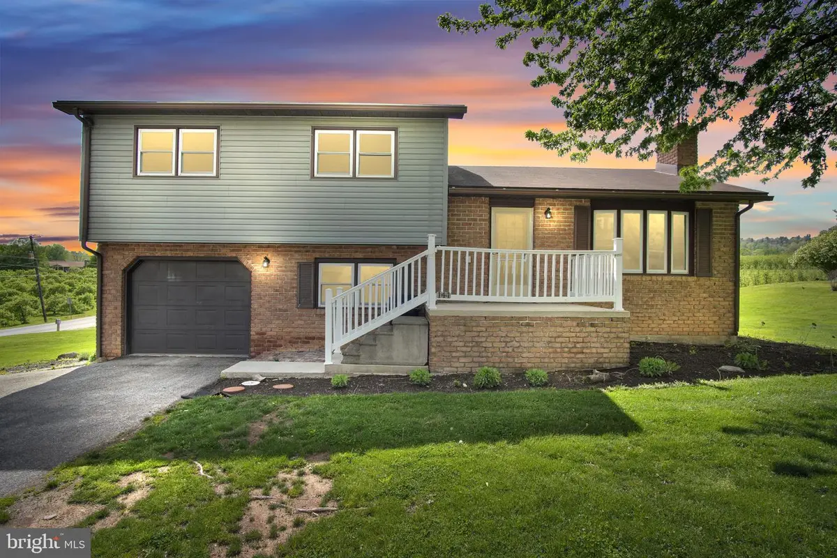141 Kime Ave, Bendersville, PA 17306 - #1