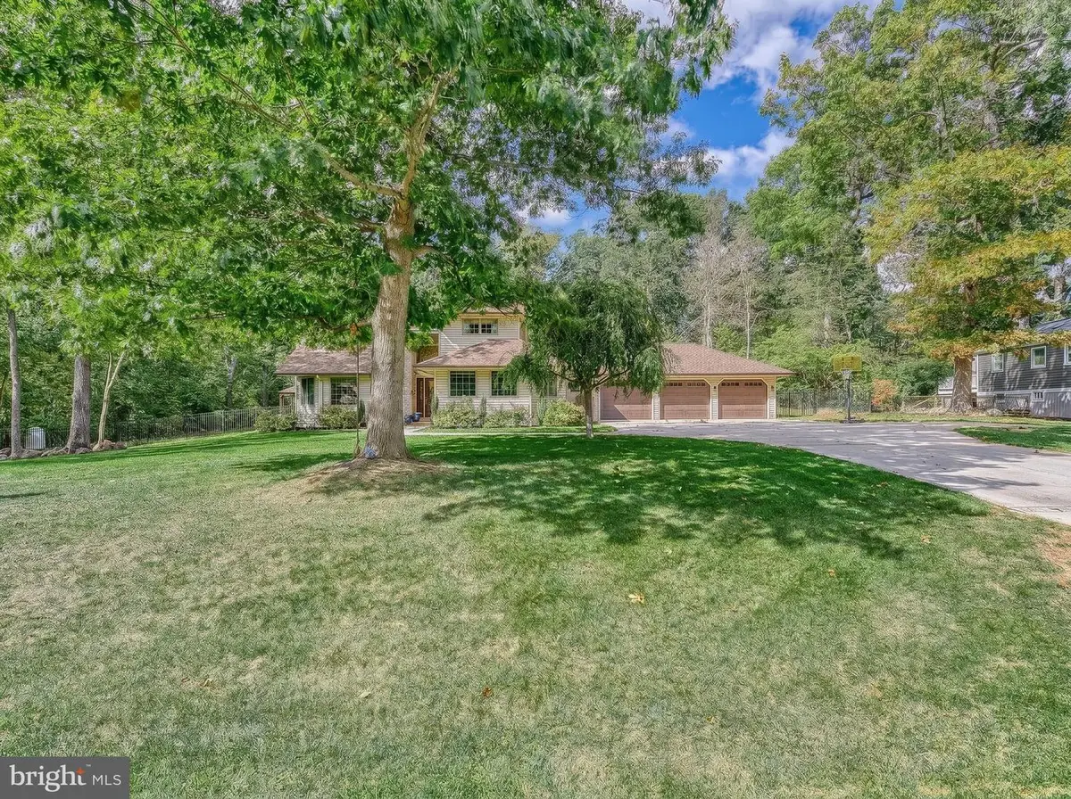 141 Lake Meade Dr, East Berlin, PA 17316 - #1