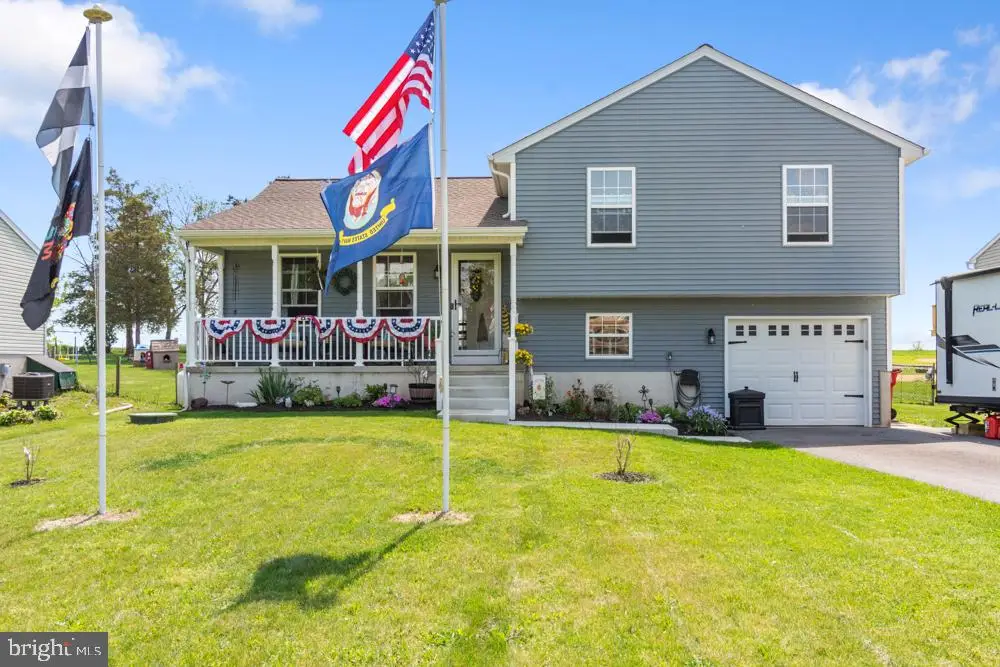 680 Grant Dr, Gettysburg, PA 17325 - #1
