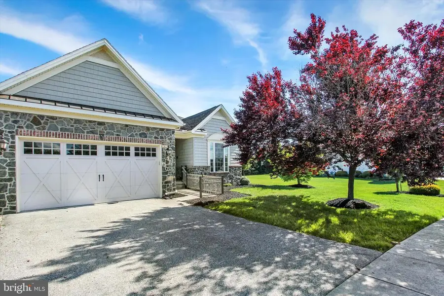 24 St Michaels Way, Hanover, PA 17331 - #2