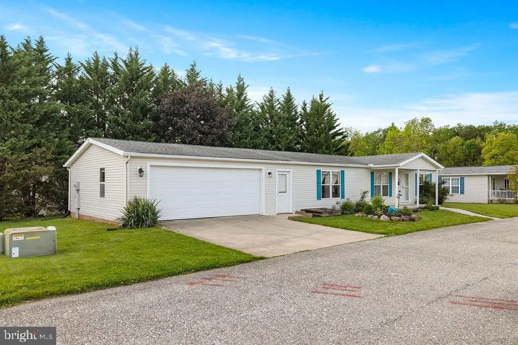 602 Pine Tree Ln, Abbottstown, PA 17301 - #1