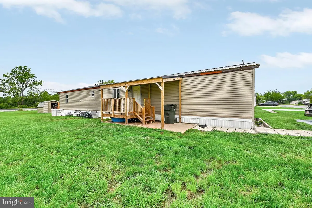 97 Sherrill Dr, New Oxford, PA 17350 - #1