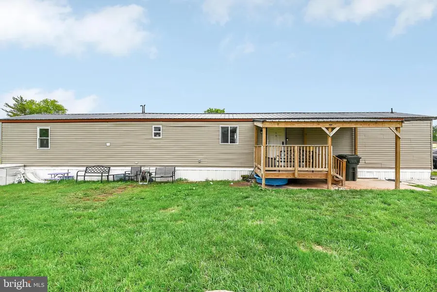 97 Sherrill Dr, New Oxford, PA 17350 - #3