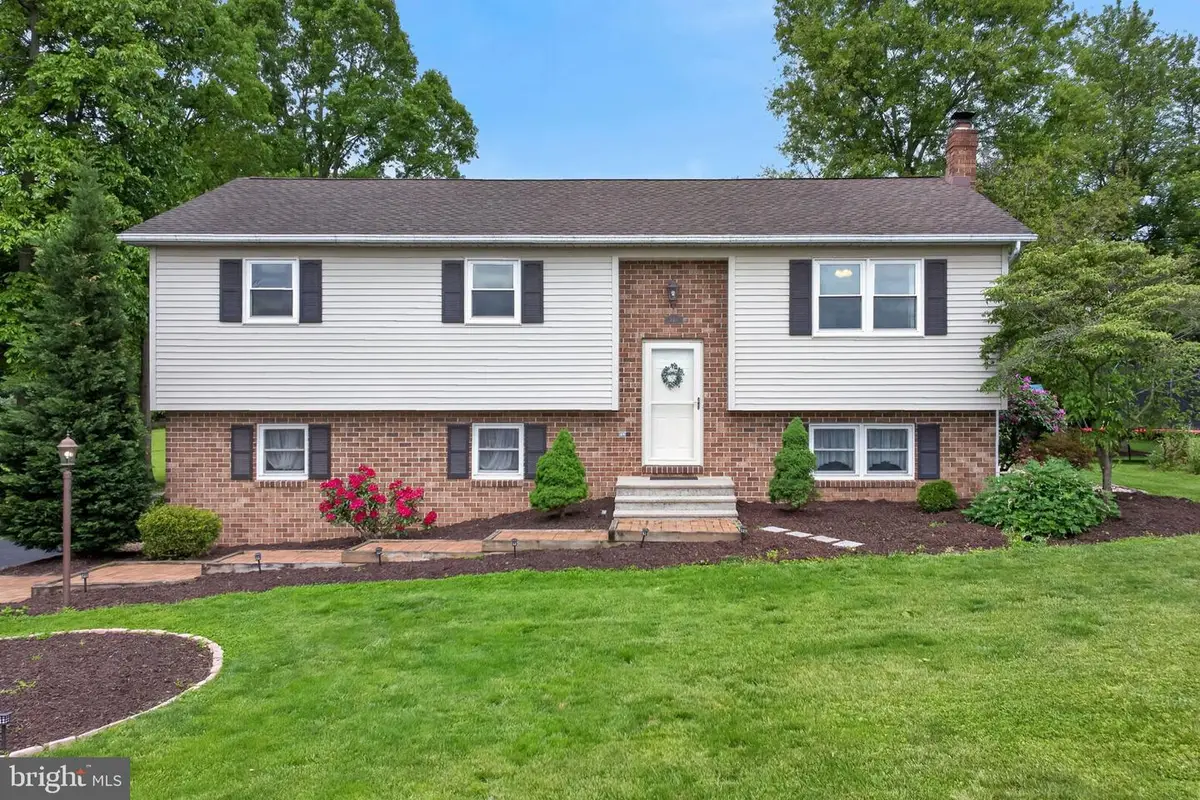 140 Hamilton Dr, Abbottstown, PA 17301 - #1
