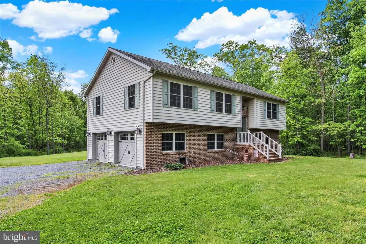 145 Roberts Rd, Littlestown, PA 17340 - #1