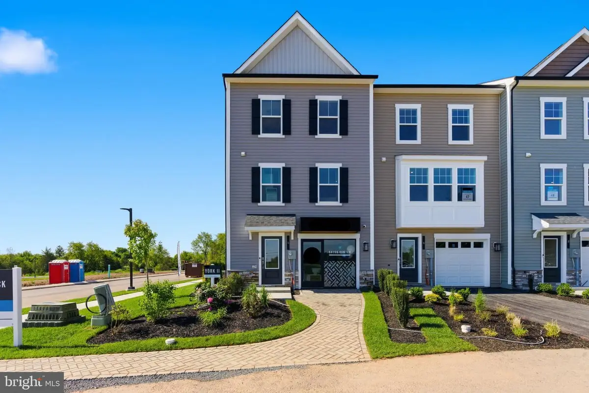 6 Magnolia Ct, Gettysburg, PA 17325 - #1