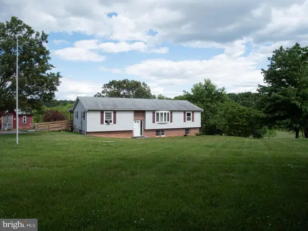 267 Old Westminster Rd, HANOVER, PA 17331