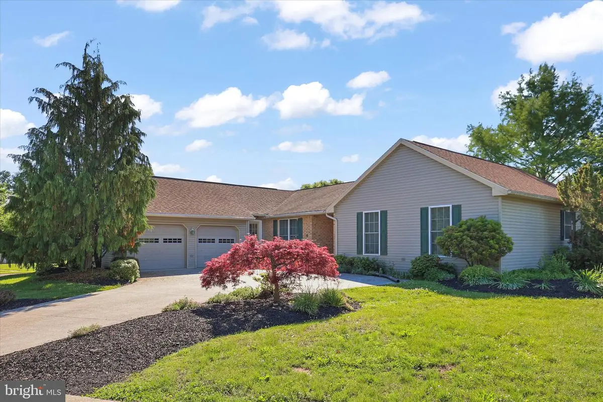 175 Hillside Dr, East Berlin, PA 17316 - #1
