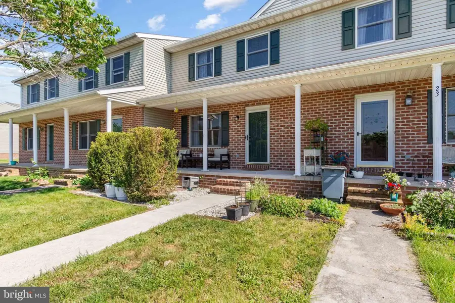 25 Pioneer Ln, Gettysburg, PA 17325 - #2