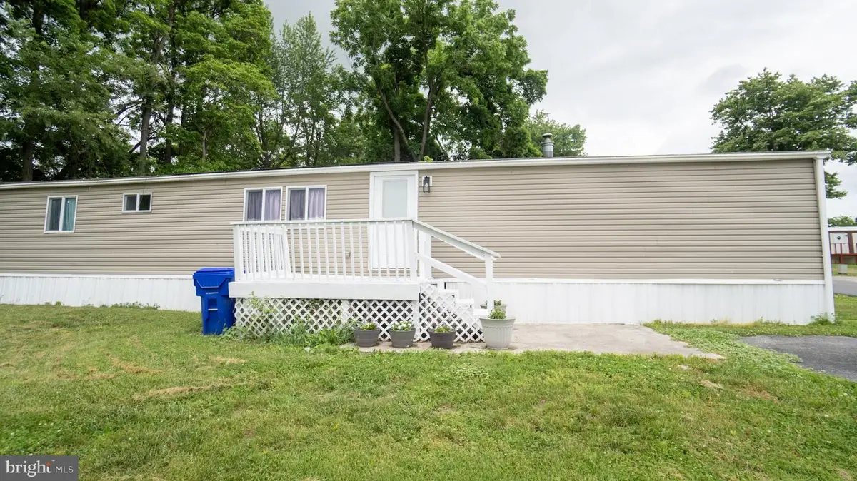 2581 Old Harrisburg Rd, Gettysburg, PA 17325 - #1