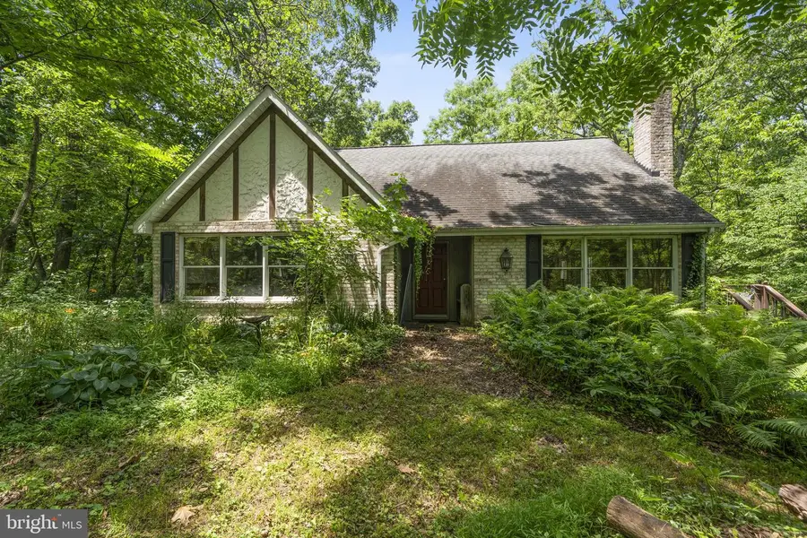 275 Hoffman Rd, Gettysburg, PA 17325 - #2