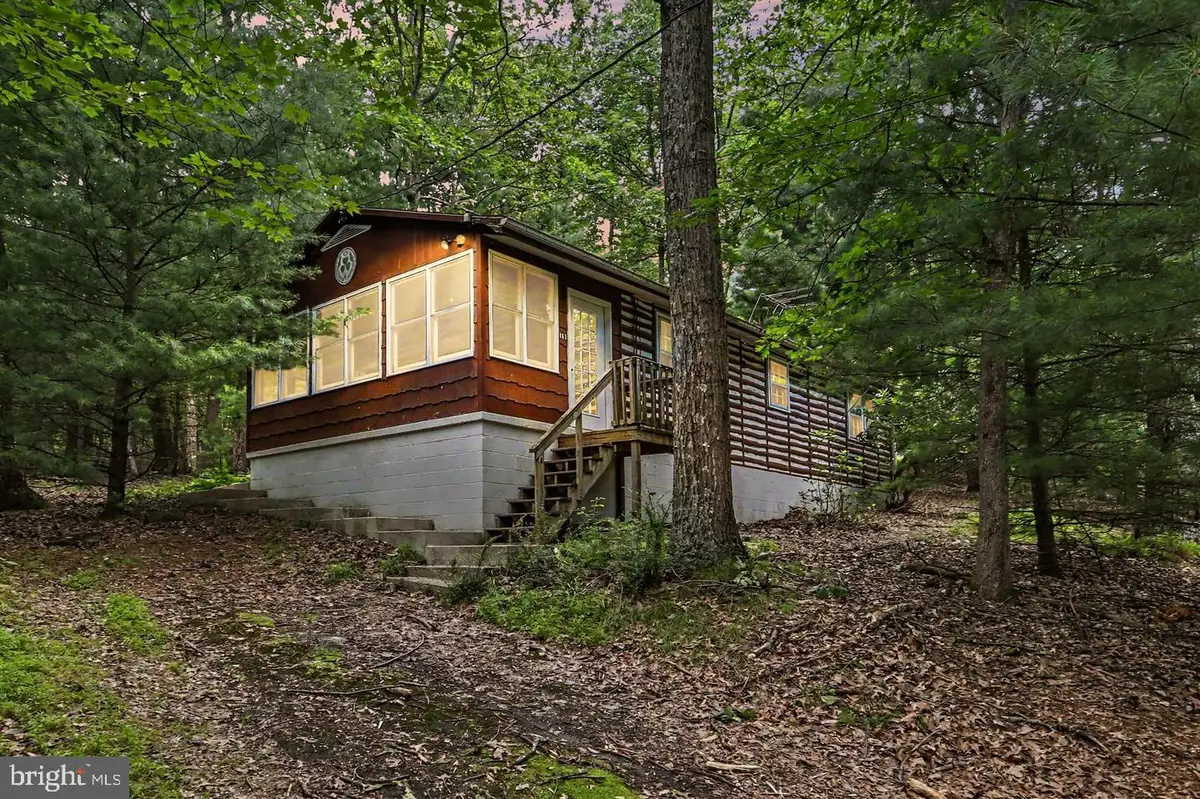 165 Schoolhouse Hill Rd, Fayetteville, PA 17222 - #1