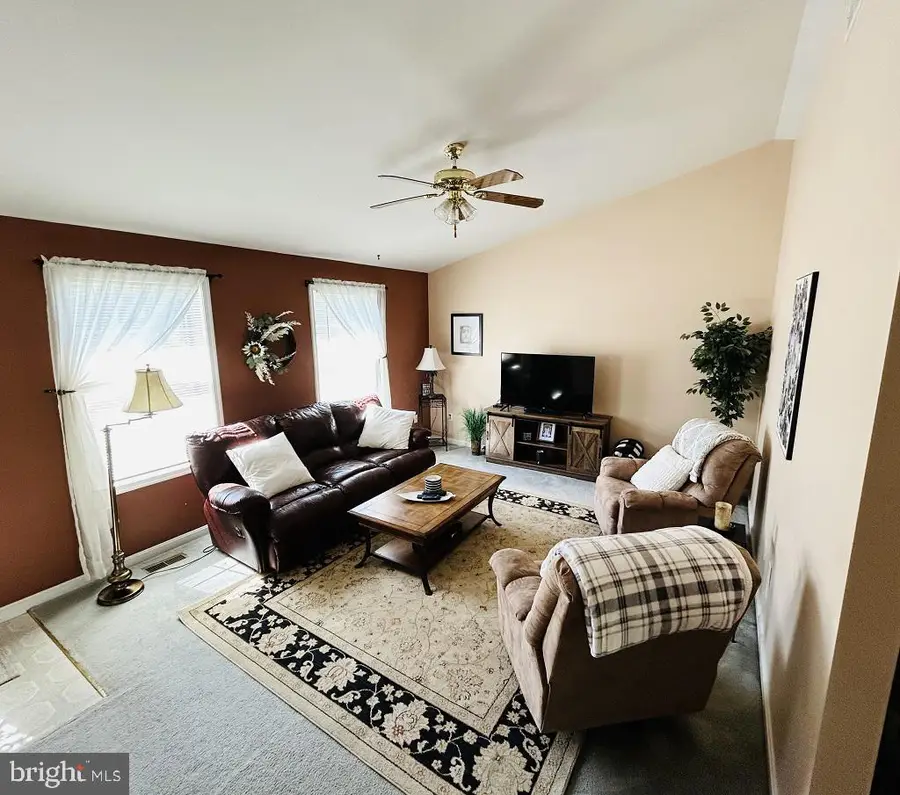 571 Hooker Dr, Gettysburg, PA 17325 - #3
