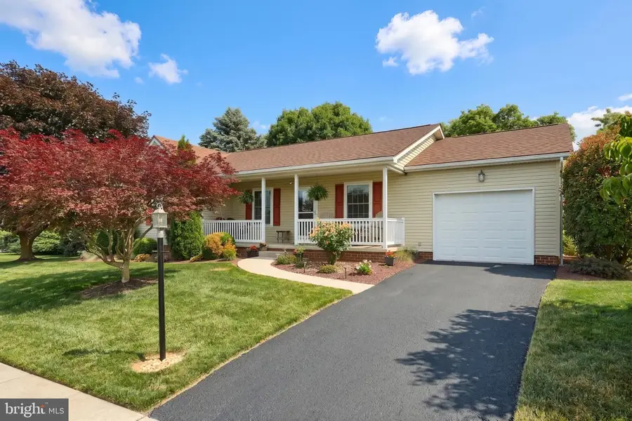 25 Fieldcrest Dr, Littlestown, PA 17340 - #3