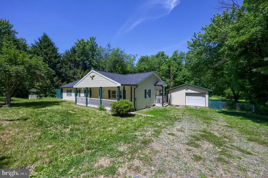 1744 Ridge Rd, York Springs, PA 17372 - #3