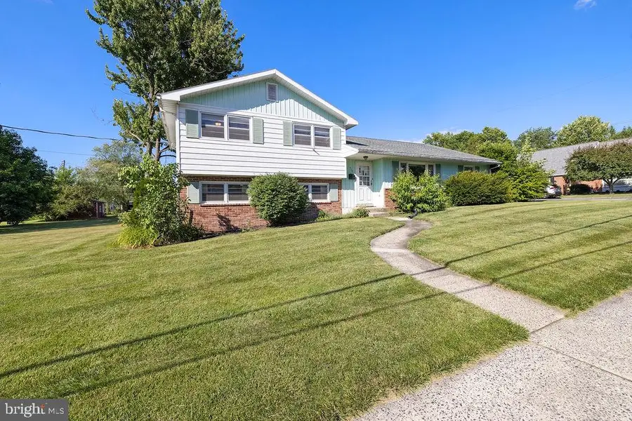 409 Queen St, Gettysburg, PA 17325 - #2