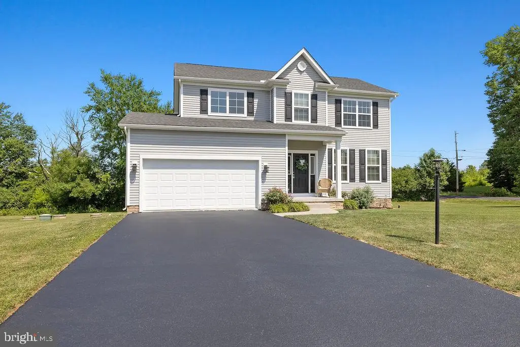 15 Logan Cir, Littlestown, PA 17340 - #1