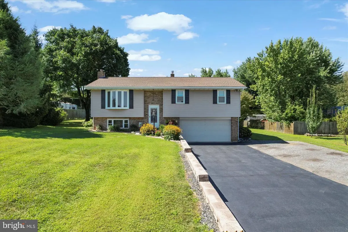 253 Kindig Rd, Littlestown, PA 17340 - #1