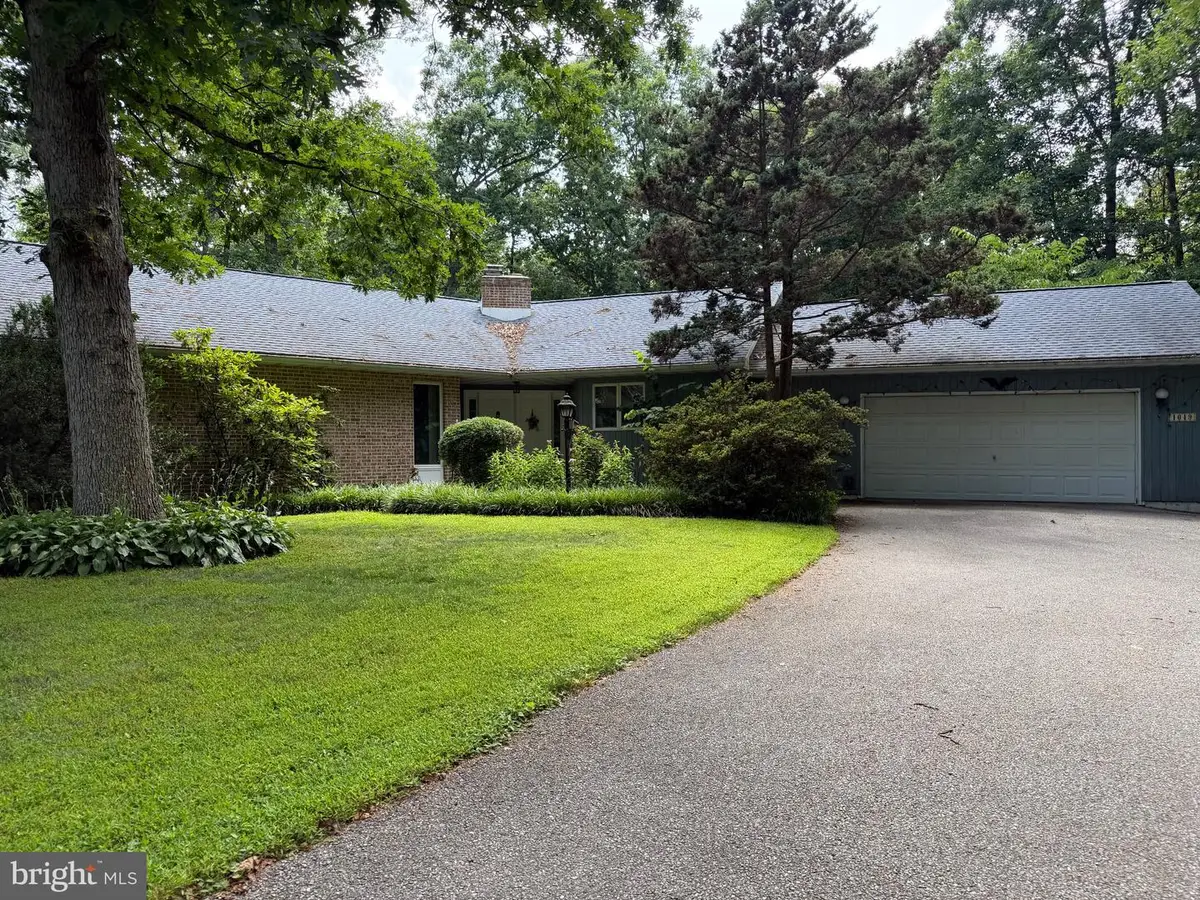1049 Ridge Rd, Gettysburg, PA 17325 - #1