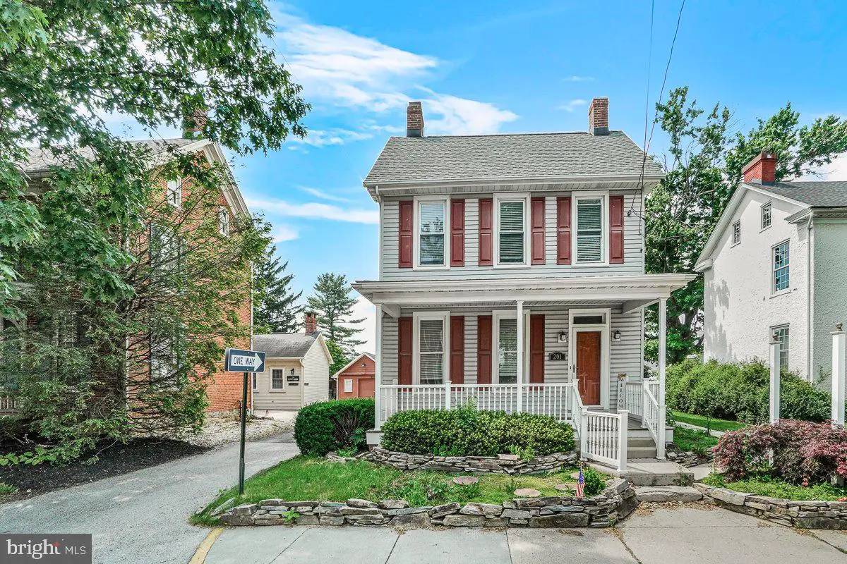 201 E Main St, Fairfield, PA 17320 - #1