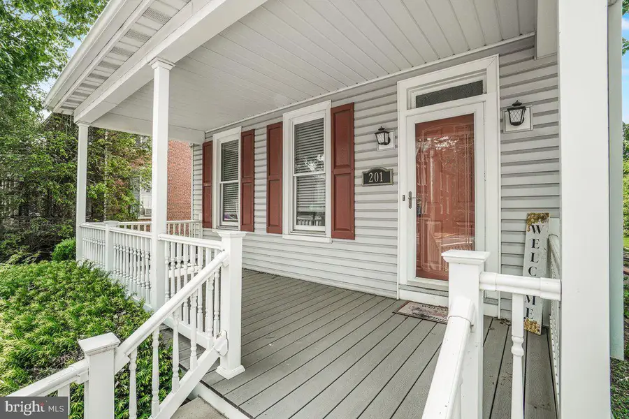 201 E Main St, Fairfield, PA 17320 - #2