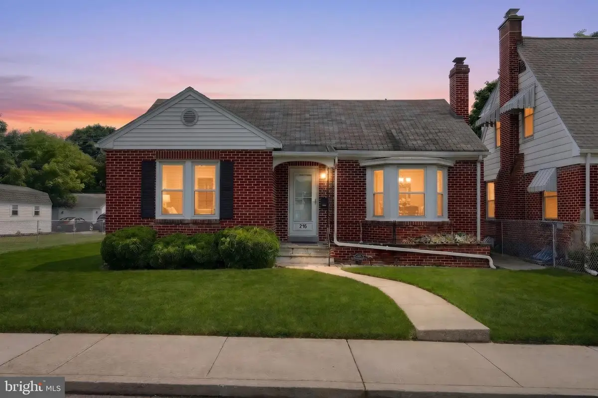 216 Lumber St, Littlestown, PA 17340 - #1