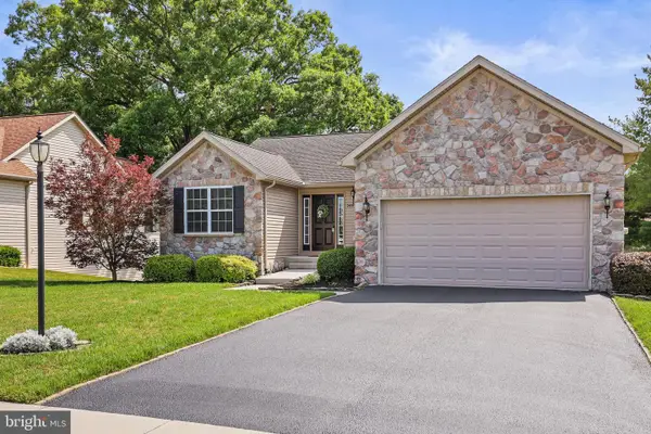 249 Hemlock Dr, HANOVER, PA 17331