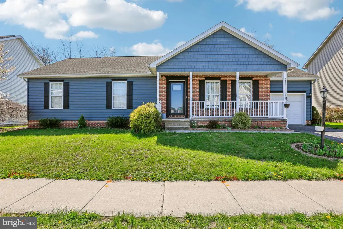 23 Sycamore Ct, Littlestown, PA 17340 - #1