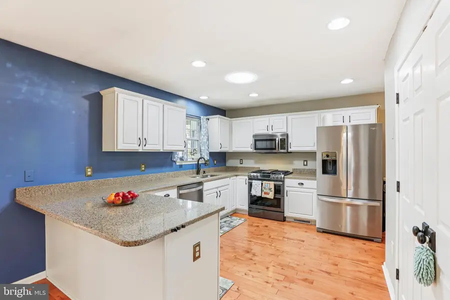 23 Sycamore Ct, Littlestown, PA 17340 - #2