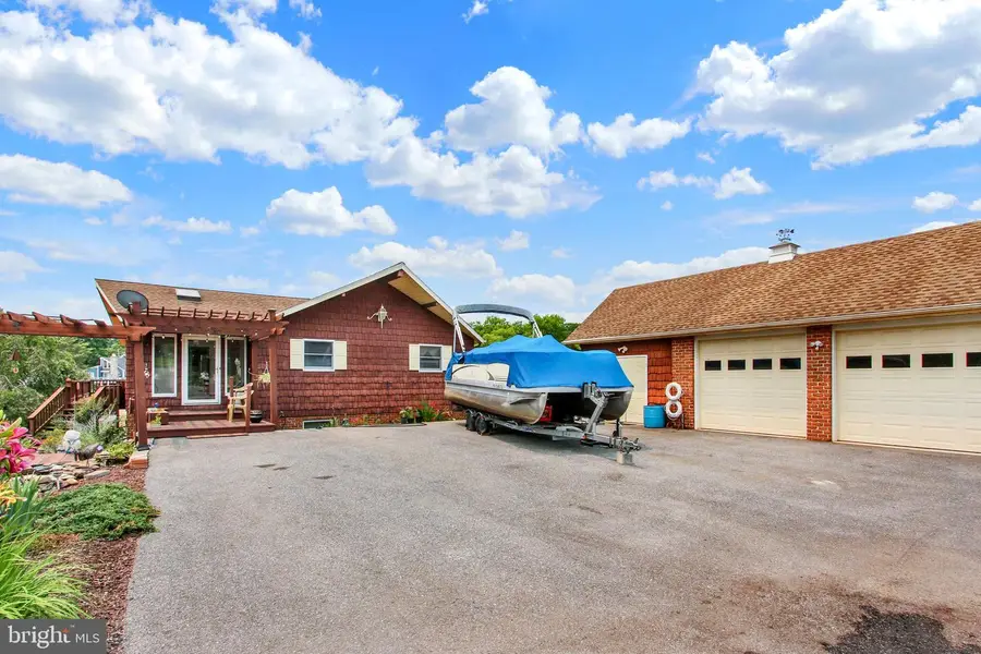 344 Heritage Dr, Gettysburg, PA 17325 - #2